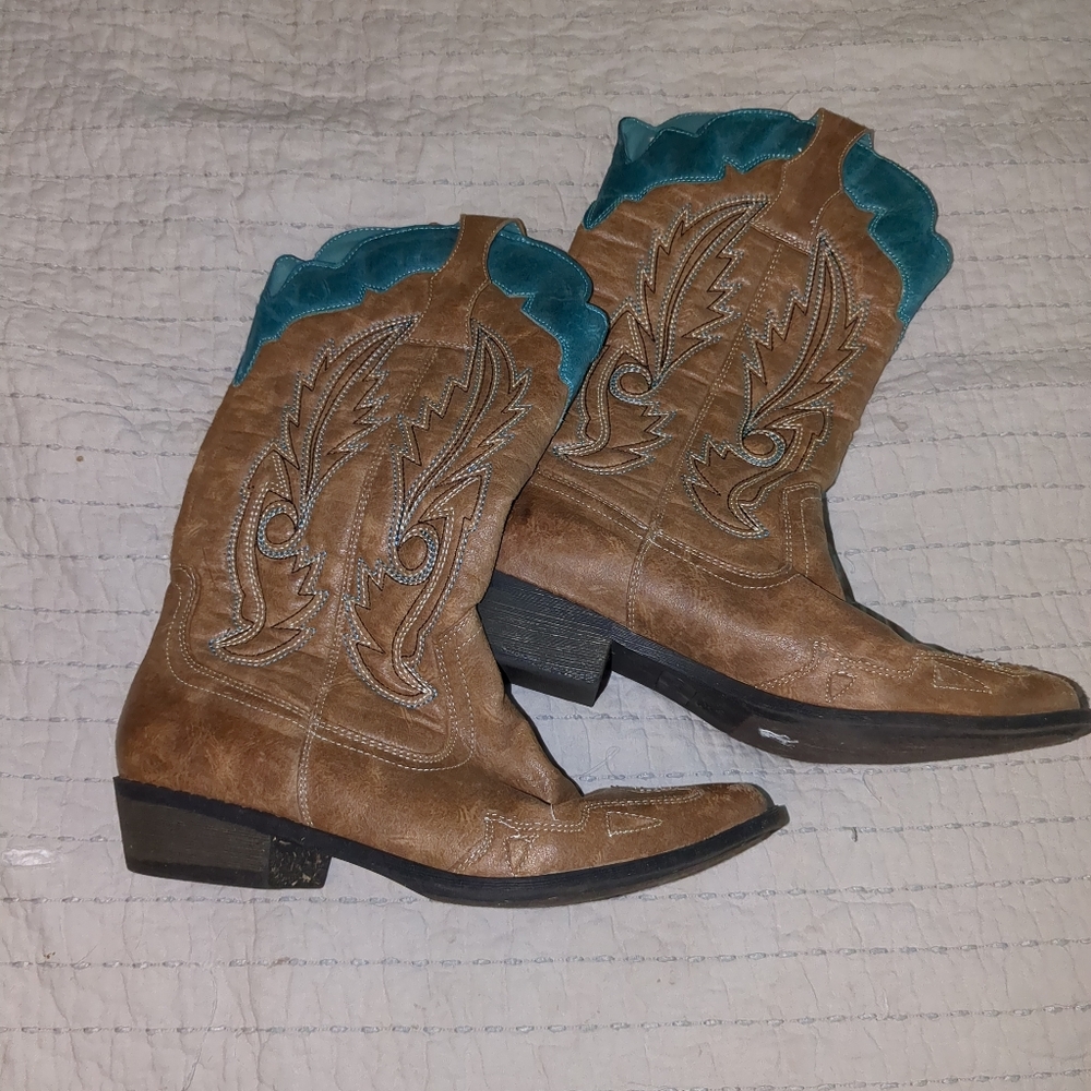 Coconuts By Matisse Brown and Teal Western Cowboy Boots